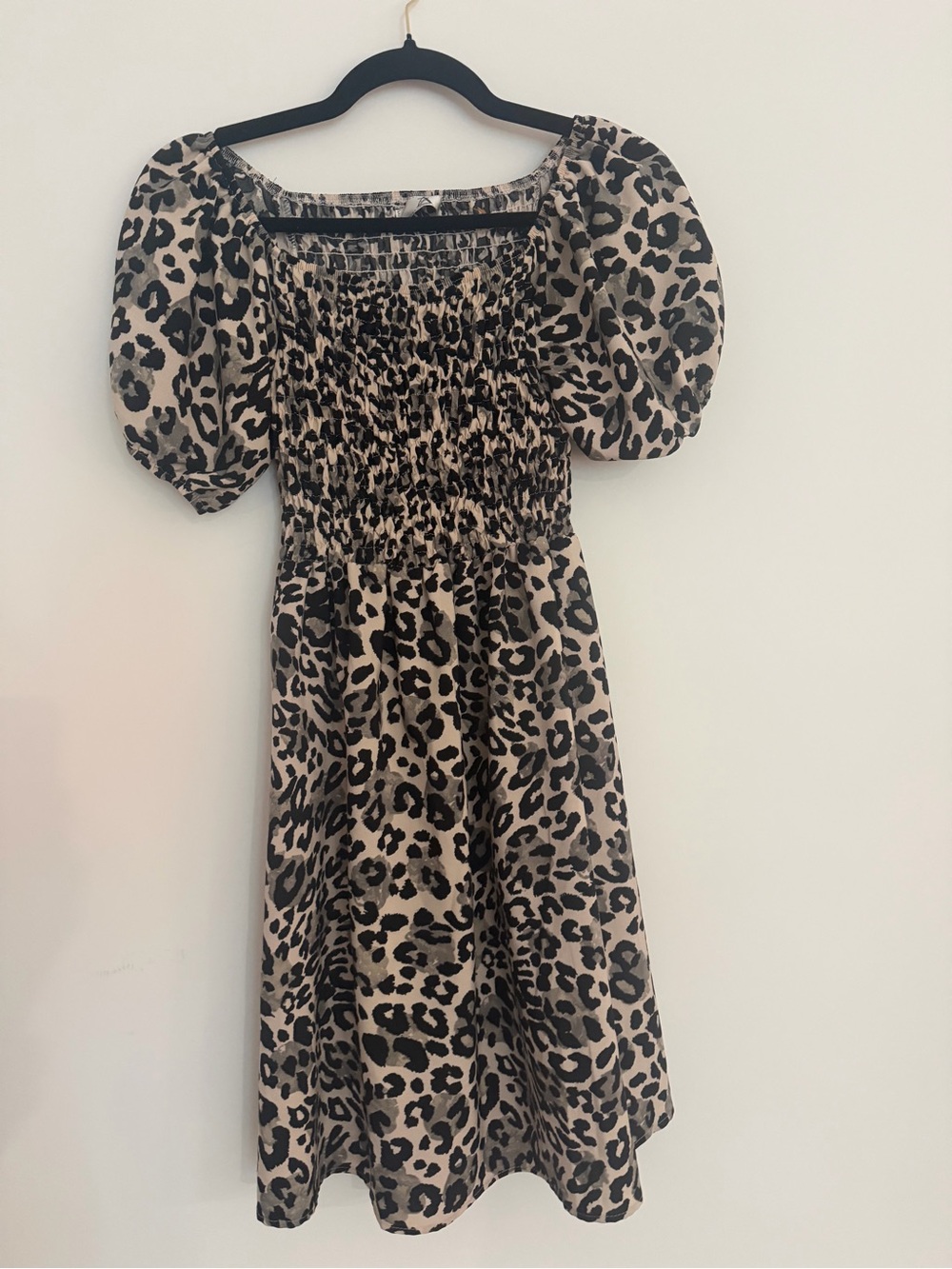 Smocked Puff-Sleeve Mini Dress in Leopard print